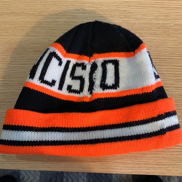 Vintage San Francisco toque - Picture 3 of 6